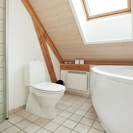 5 Person Holiday In Bl Vand *